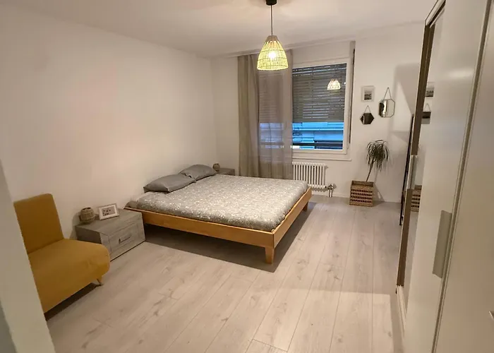 Appt Gare - Totti 公寓 *